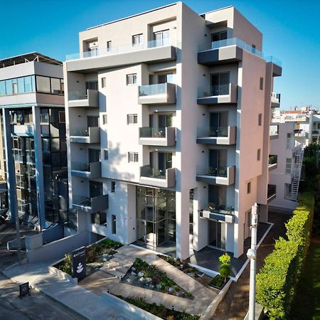 Wellnest Hotel Atenas Exterior foto