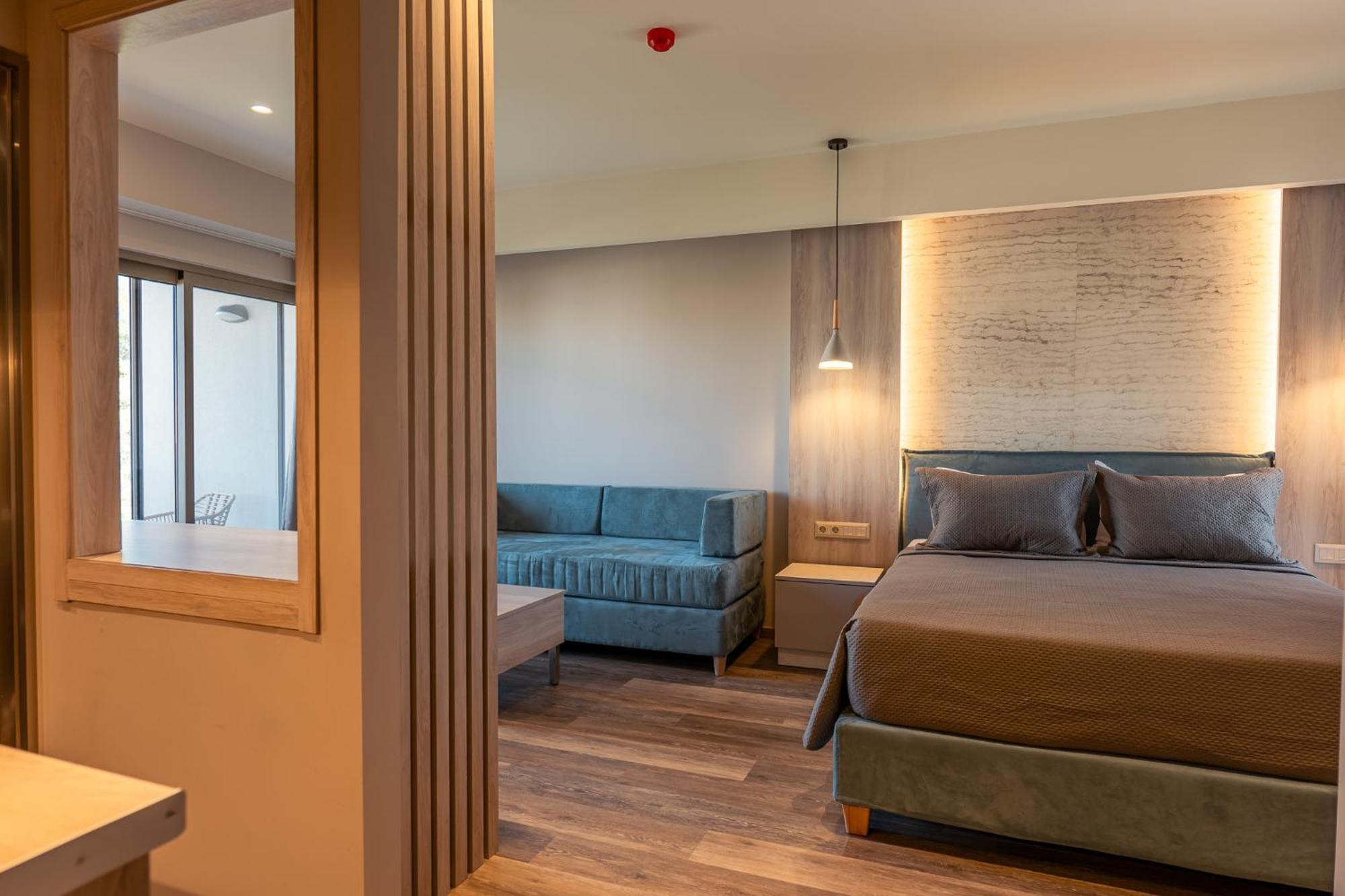 Wellnest Hotel Atenas Exterior foto