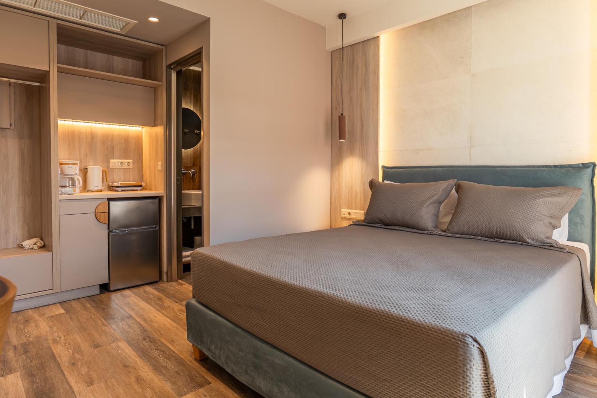Wellnest Hotel Atenas Exterior foto